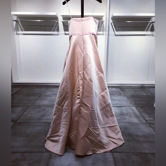 US 4 Marchesa Notte Collection Strapless Ruffle Gown NWT - Picture 9 of 13